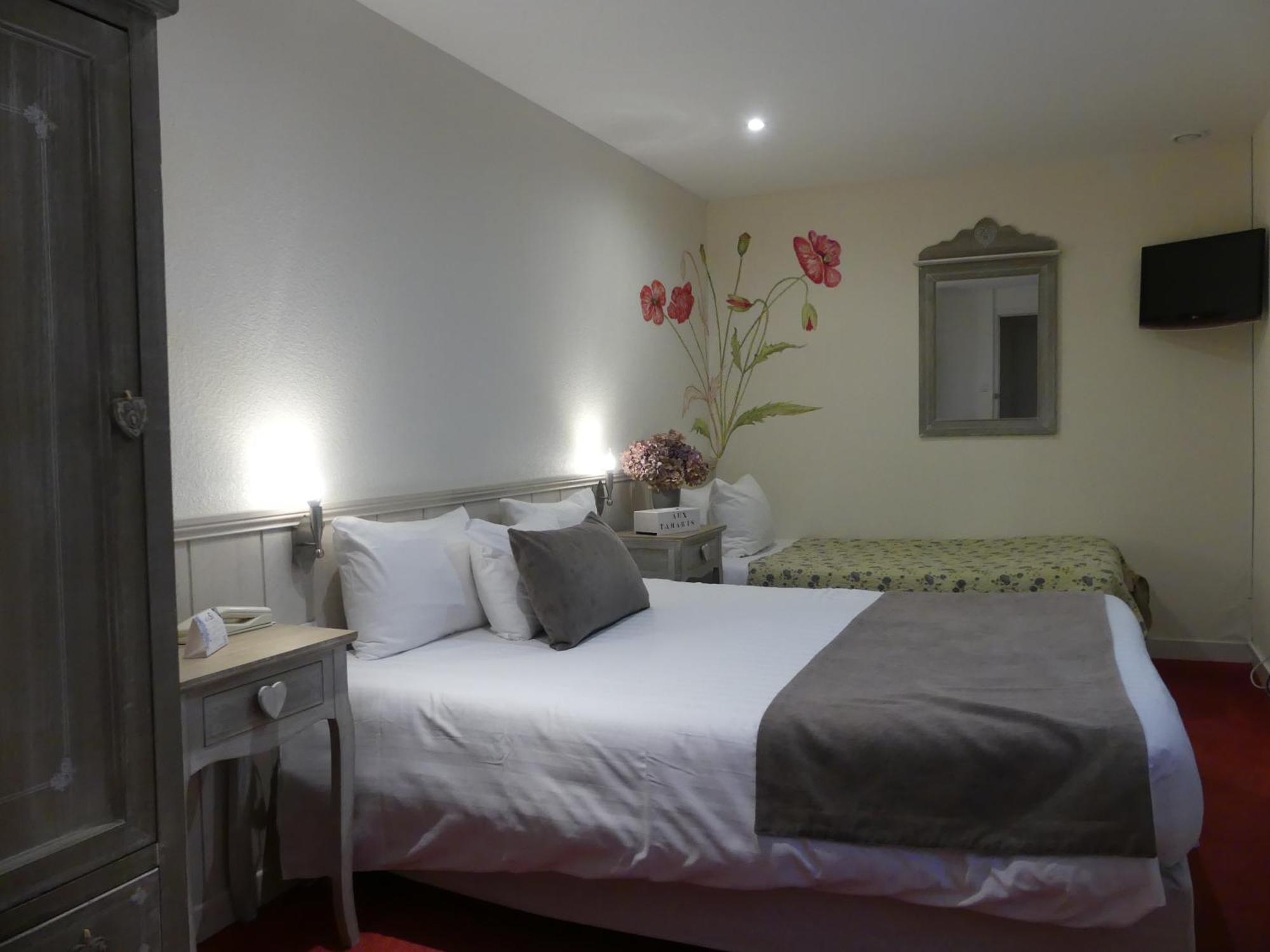 Hotel Aux Tamaris - Vue Mer Roscoff Habitación foto